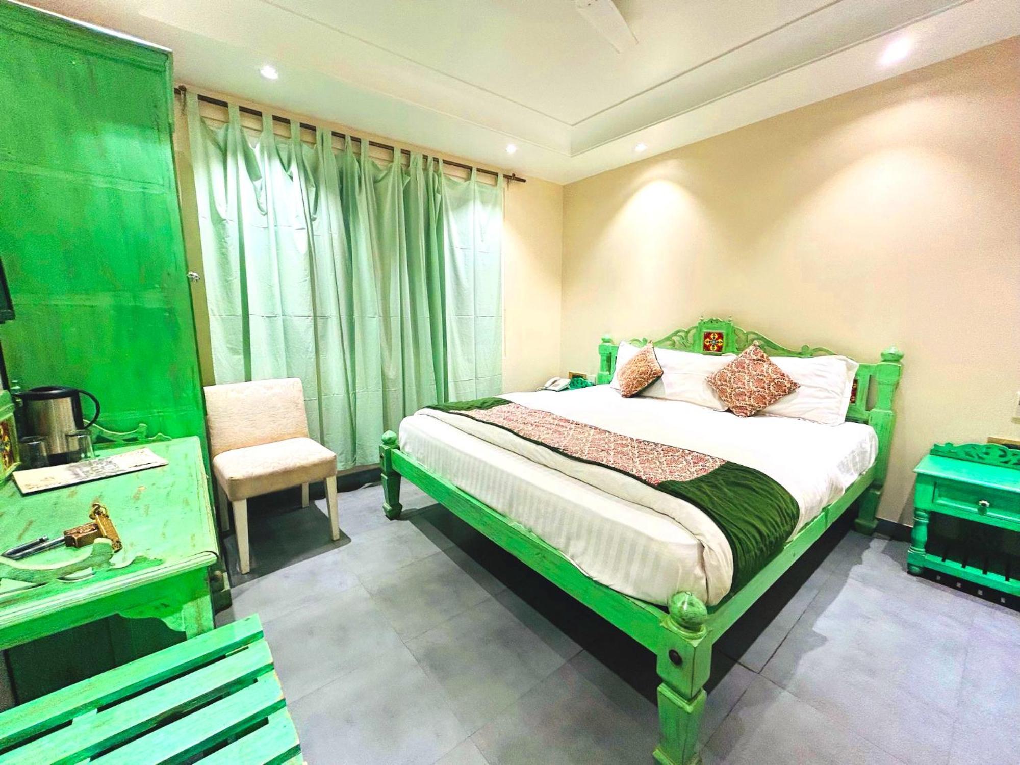 The Pinky Villa - Heritage Boutique Suites New Delhi Exterior photo