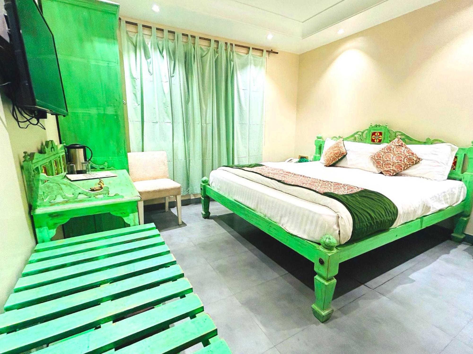 The Pinky Villa - Heritage Boutique Suites New Delhi Exterior photo
